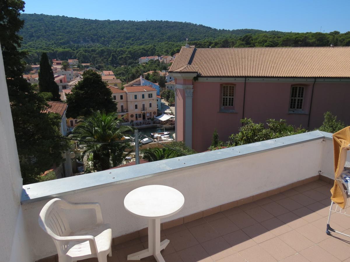 Hi Hostel Veli Lošinj المظهر الخارجي الصورة