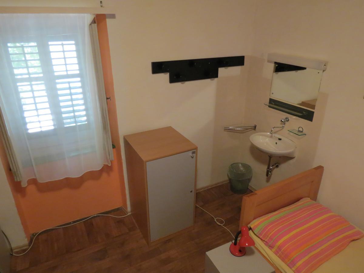 Hi Hostel Veli Lošinj المظهر الخارجي الصورة