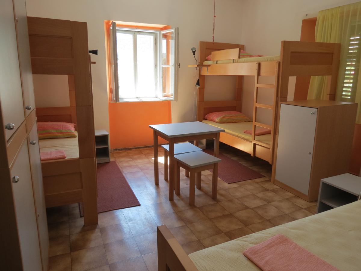 Hi Hostel Veli Lošinj المظهر الخارجي الصورة