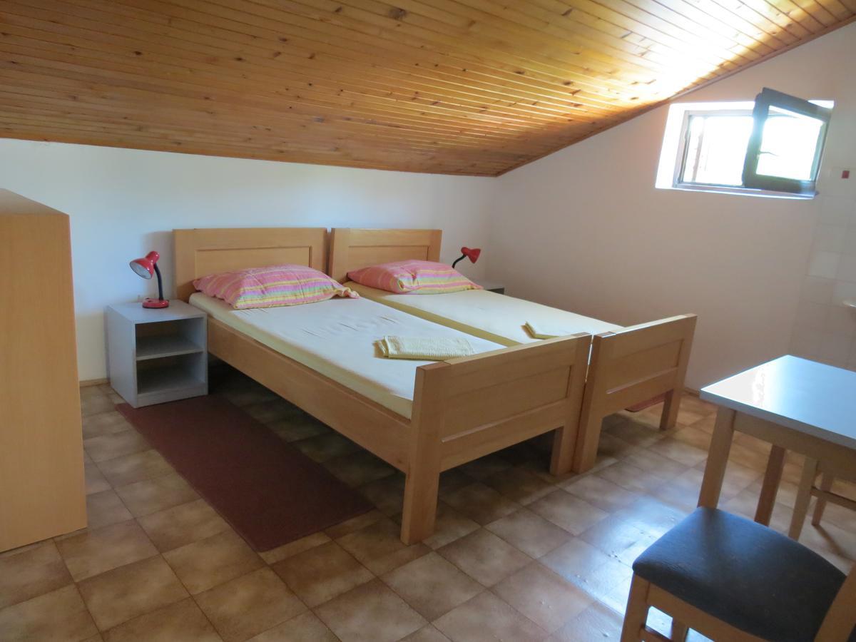 Hi Hostel Veli Lošinj المظهر الخارجي الصورة