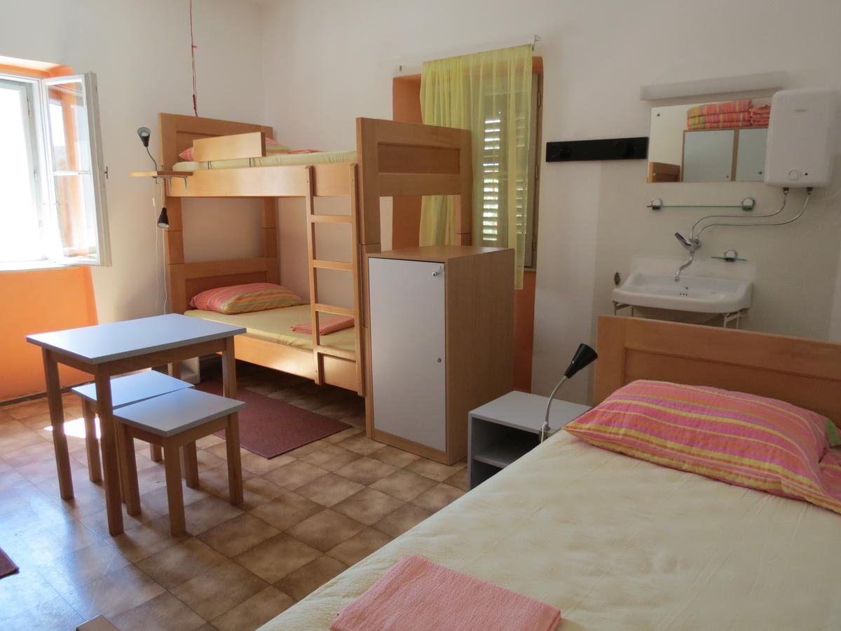 Hi Hostel Veli Lošinj المظهر الخارجي الصورة
