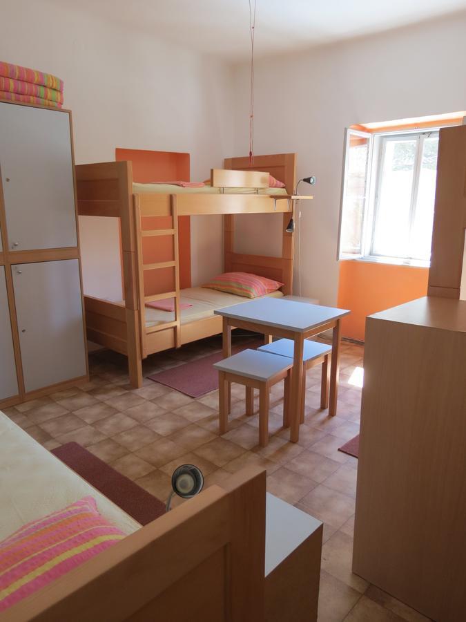Hi Hostel Veli Lošinj المظهر الخارجي الصورة